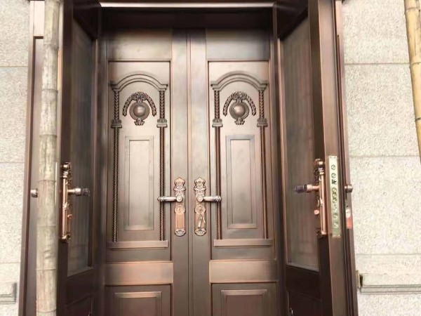 定制銅門廠家直接對您介紹別墅定制銅門