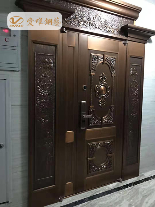 愛(ài)唯銅門(mén)